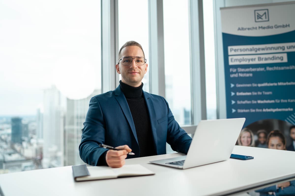 Robin Albrecht, Gründer und Geschäftsführer der Albrecht Media GmbH